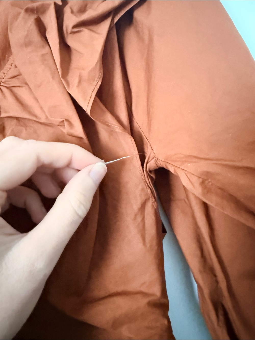 ASTR Rust Ruffle V-Neck Tiered Mini Dress - Picture 3 of 4
